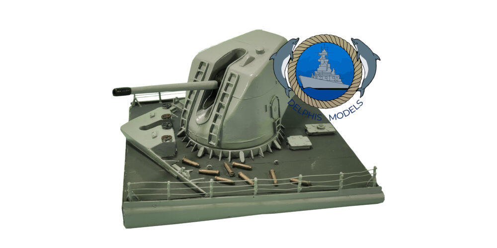 Otobreda 127/54 scala 1:100 su ponte Maestrale dettaglio Sezione ponte classe Maestrale con cannone 127/54 scala 1:100 Kit Otobreda 127mm + piattaforma fregata Maestrale modellismo